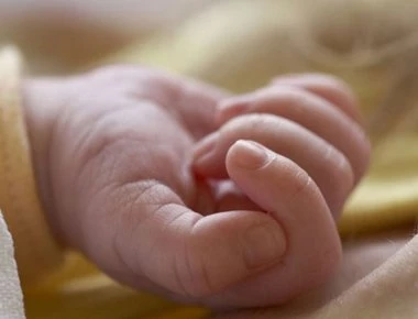 Θρήνος στην Κρήτη: Με φασόλι πνίγηκε το 9μηνών βρέφος
